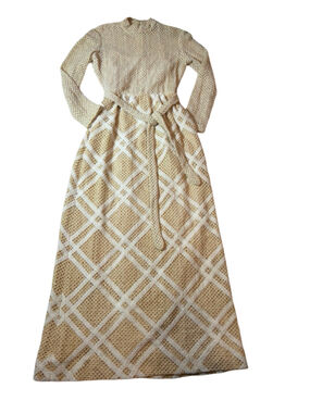 Vintage Joan Leslie by Kasper Cream Crochet Knit Maxi Dress Belted Size 8